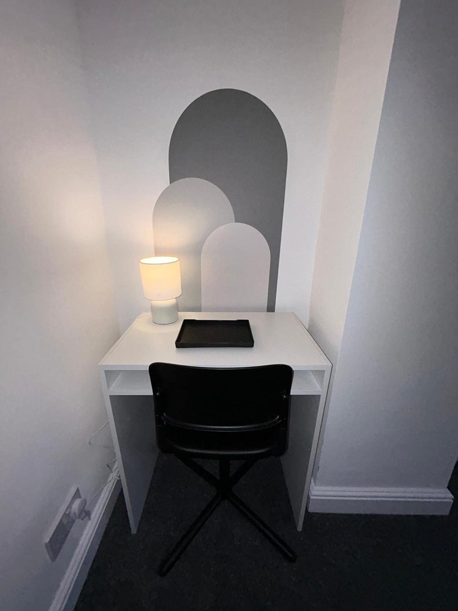 Brand New Modern Apartments Steps From Gloucester Quays Εξωτερικό φωτογραφία