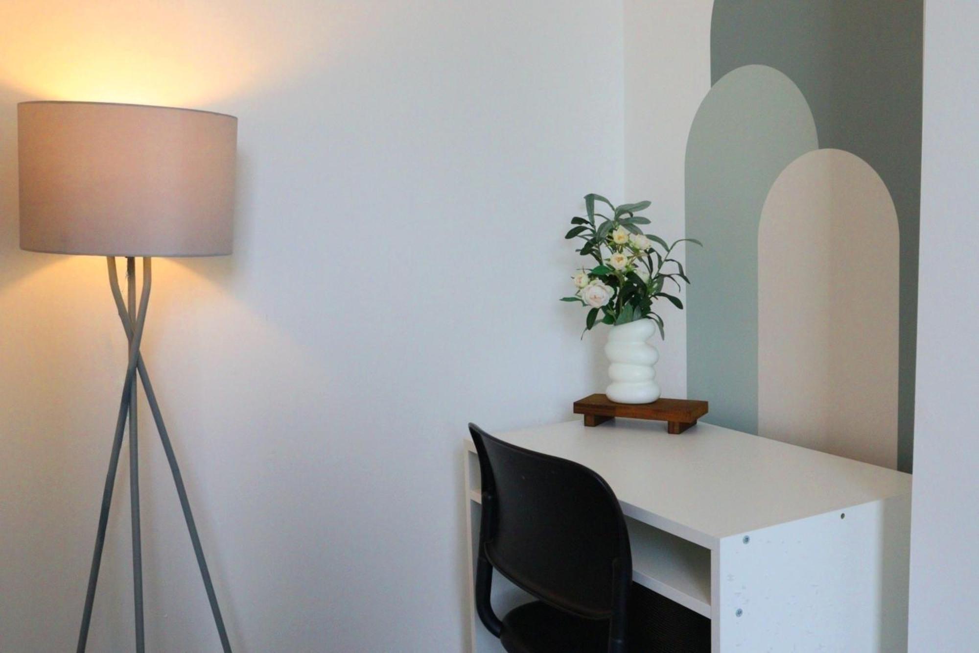 Brand New Modern Apartments Steps From Gloucester Quays Εξωτερικό φωτογραφία